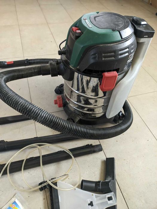 Odkurzacz z funkcją prania Parkside PWS20