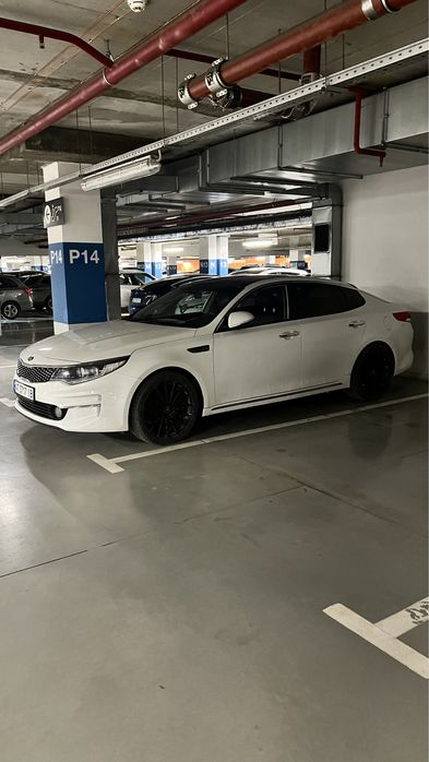 Kia K5 (Optima) після аварії
