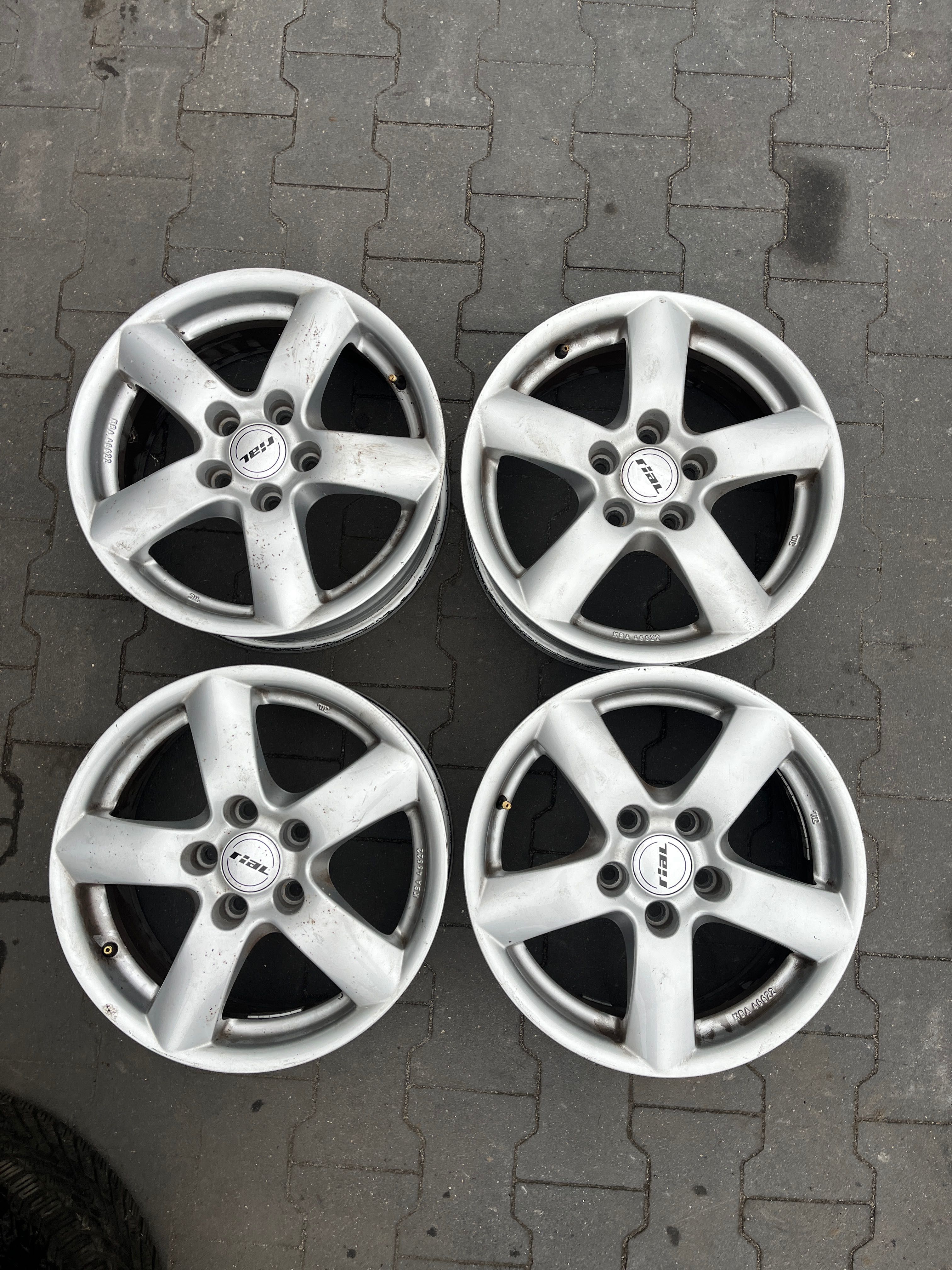 Felgi aluminiowe 5x112 Rial VW Skoda Audi