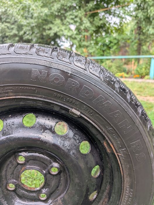 Продам диски 4*114.3+ шини Nordman 185*65 R15 Lacetti
