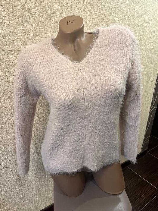 Фірмовий светр, кофта травка