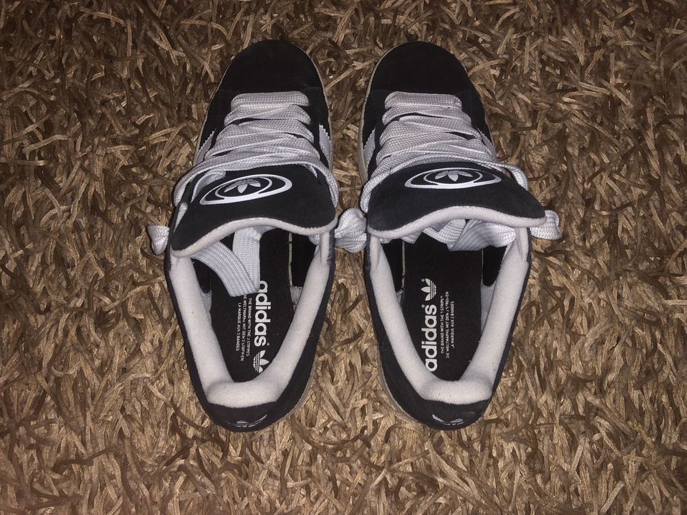 Adidas Campus 00s