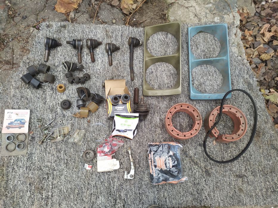 Запчастини Ваз 2106 .одним слотом.Нові.