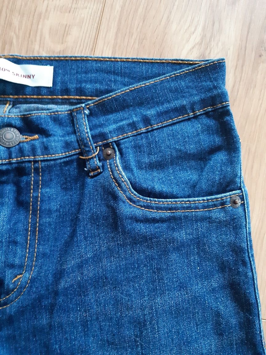 Levis 510 skinny