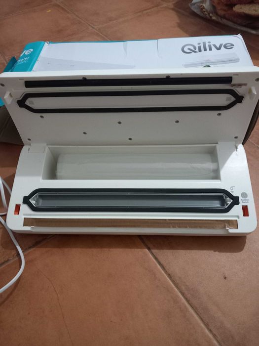 Maquina seladora a vácuo como nova