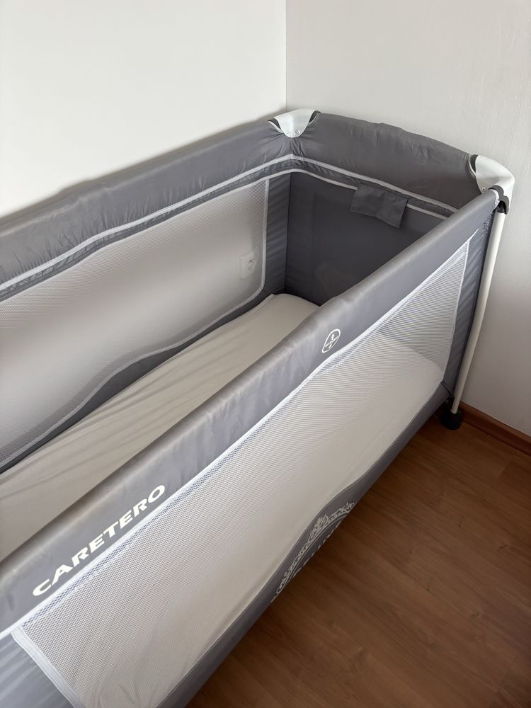 Łóżeczko caretero deluxe turystyczne z przewiakiem plus materac