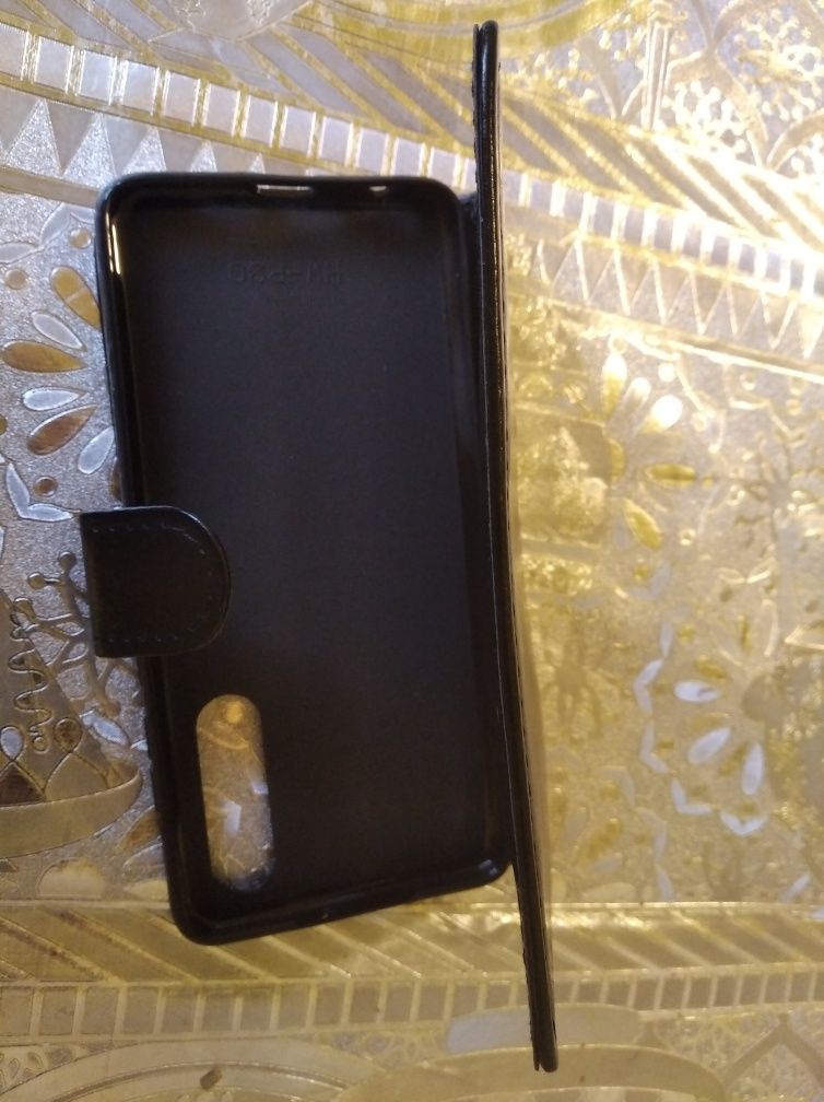 Etui pokrowiec otwierany na tel Huawei P30