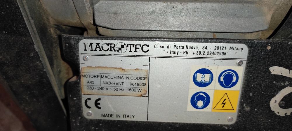 Машина шліфувальна