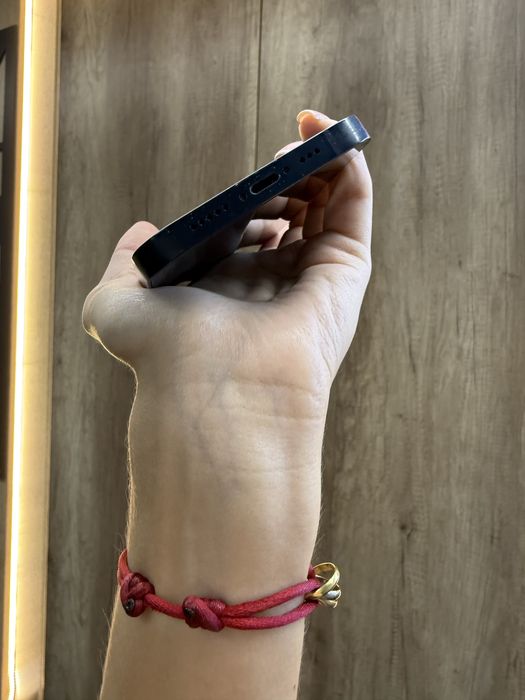 Б/у IPHONE 13 128 Midnight Neverlock Костюшка,5 igrand