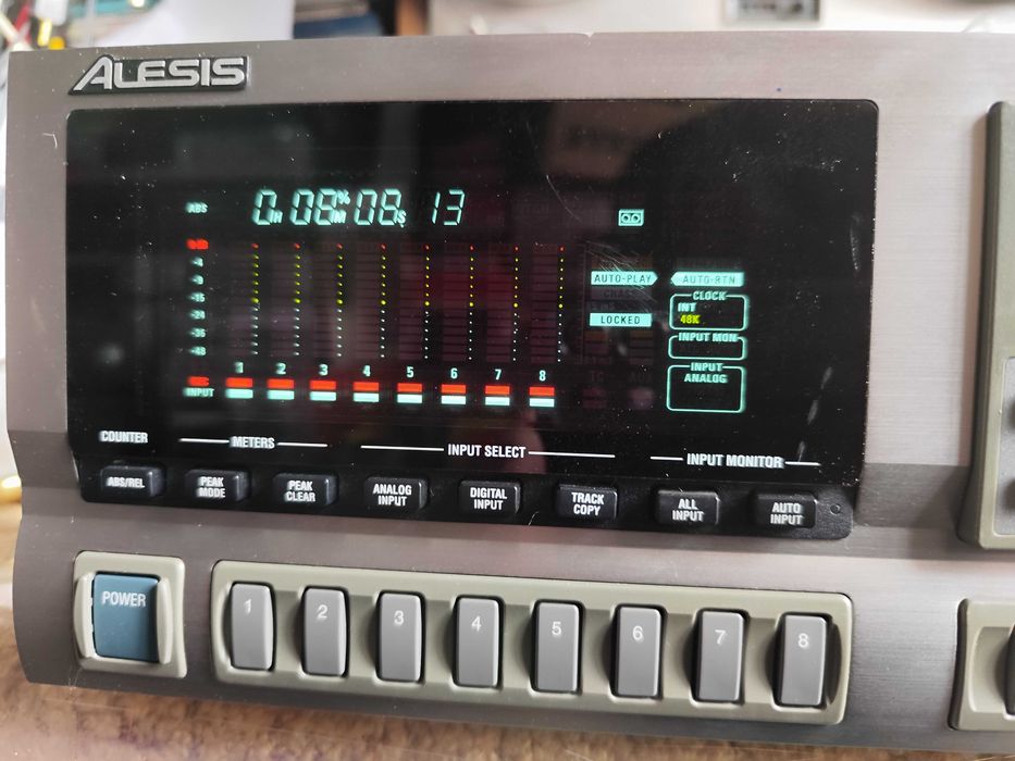 Alesis ADAT 8 track