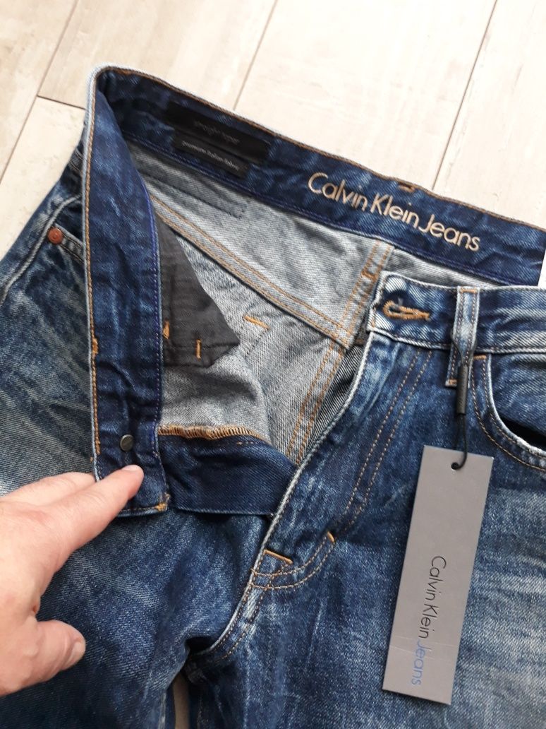 Nowe spodnie Calvin Klein Jeans rozmiar 29x32