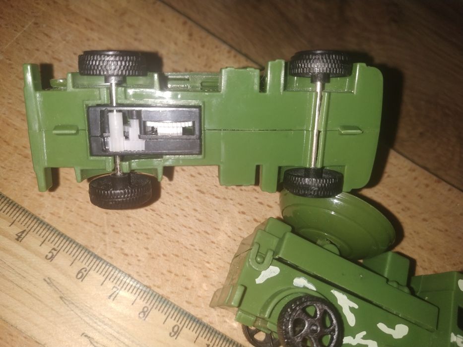 Военная техніка. Мініатюри. Нові.