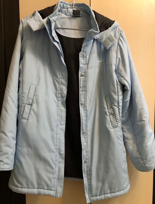 Оригінальна жіноча куртка NIKE