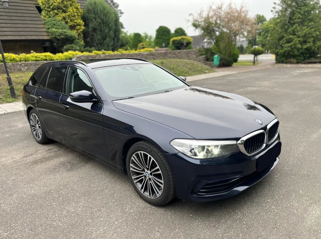 BMW Seria 5 BMW 520d Sport Line Bezwypadkowy, oryginalny lakier, pełna kśiążka ser