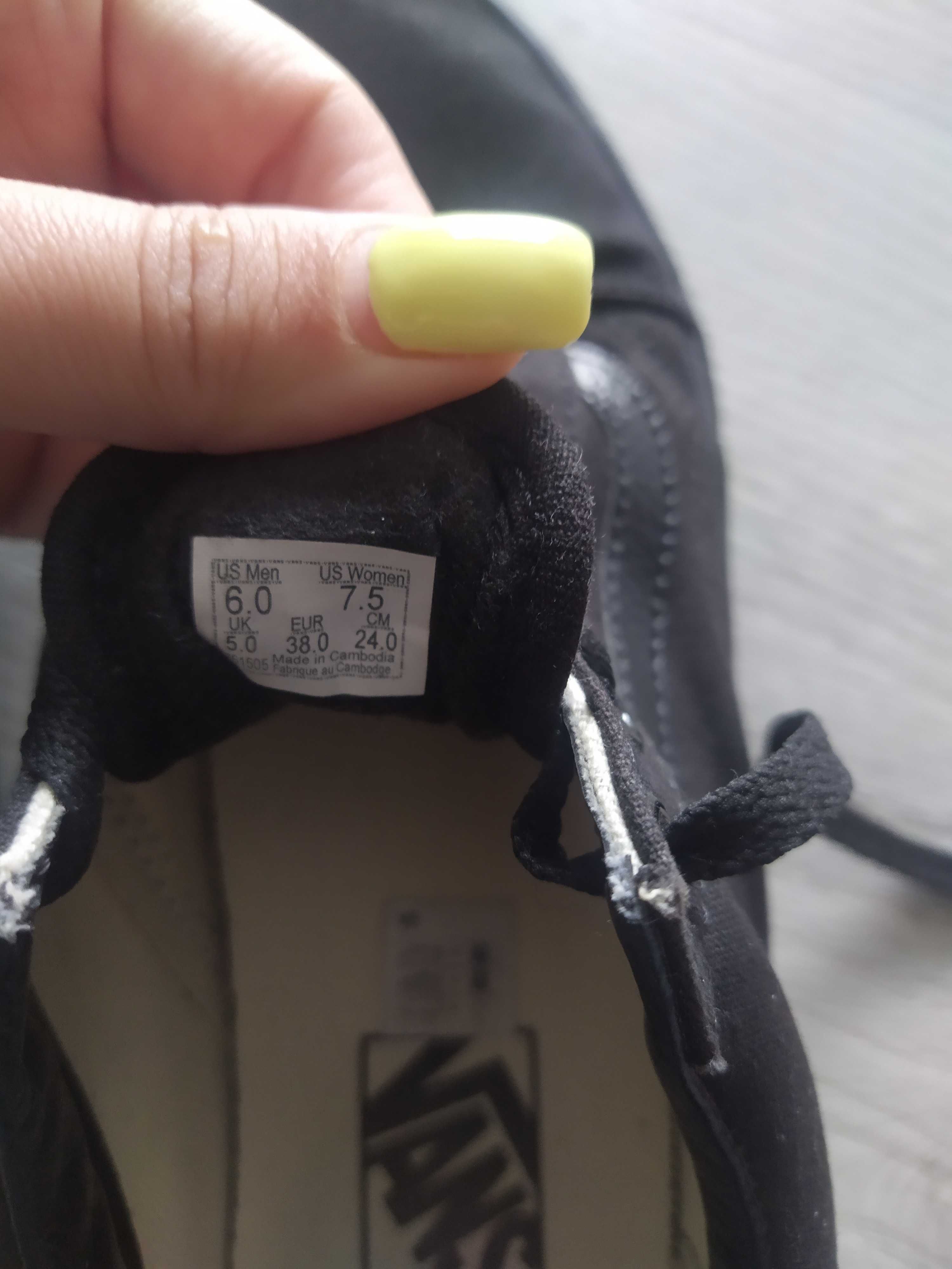 Czarne trampki Vans 38