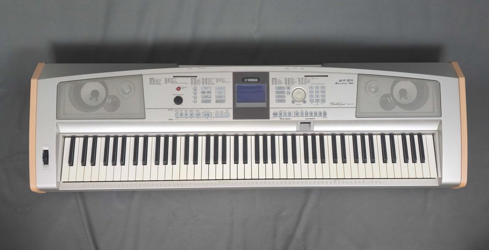 Yamaha DGX 505 Pianino Cyfrowe