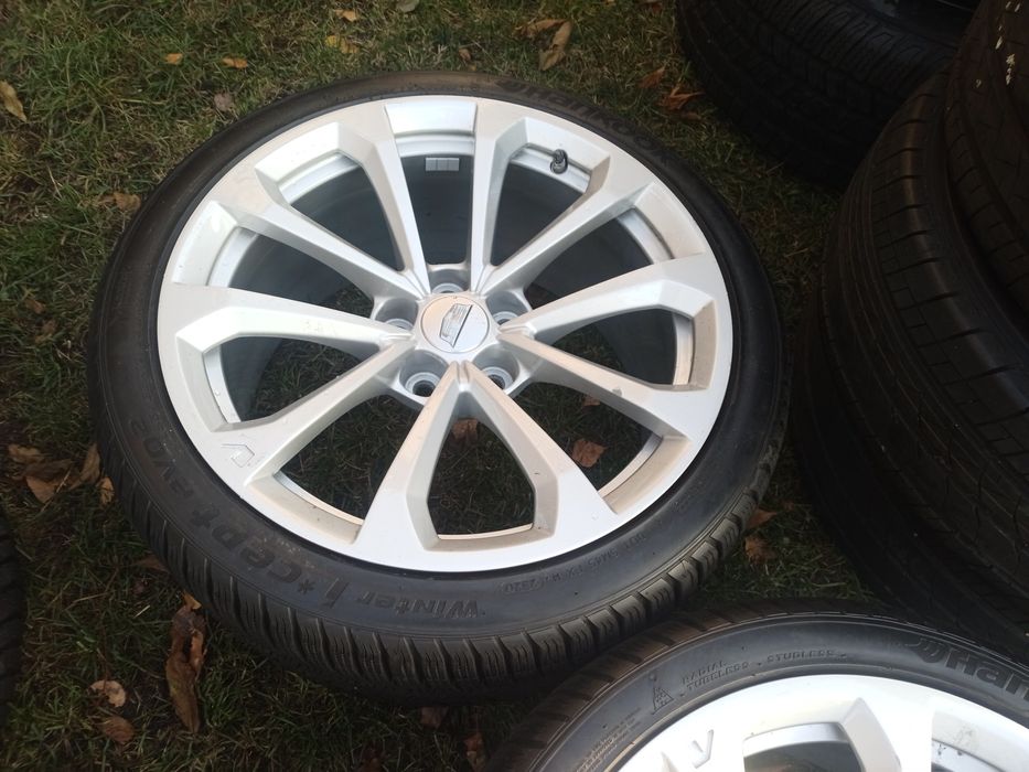 Cadillac cts koła zimowe 19 cali dwie szerokościi