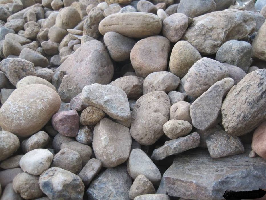 kamień polny ogrodowy dekoracyjny na kląby do ogrodu skalniaki żwir
