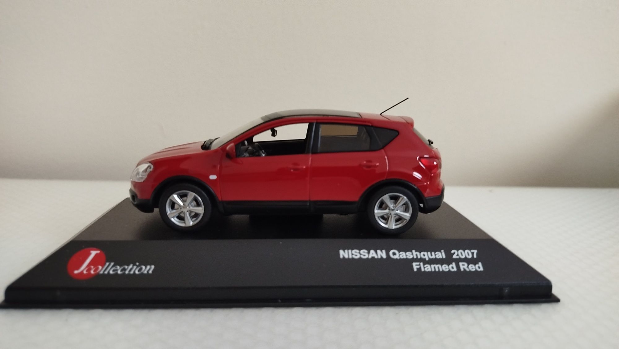 Miniatura Nissan Qashqai 1/43 Nova