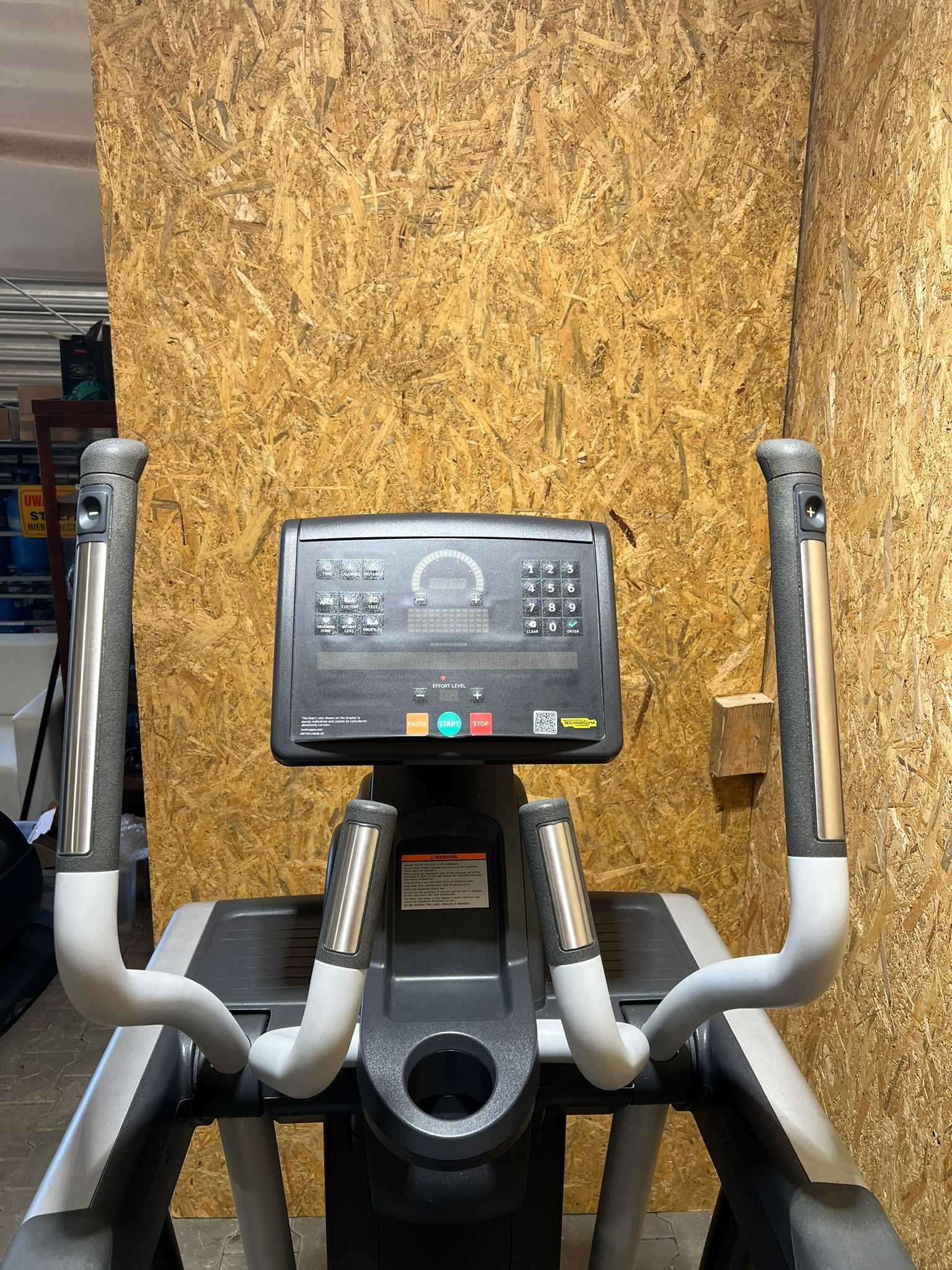 Technogym Vario 1000 led profesjonalny nowy model