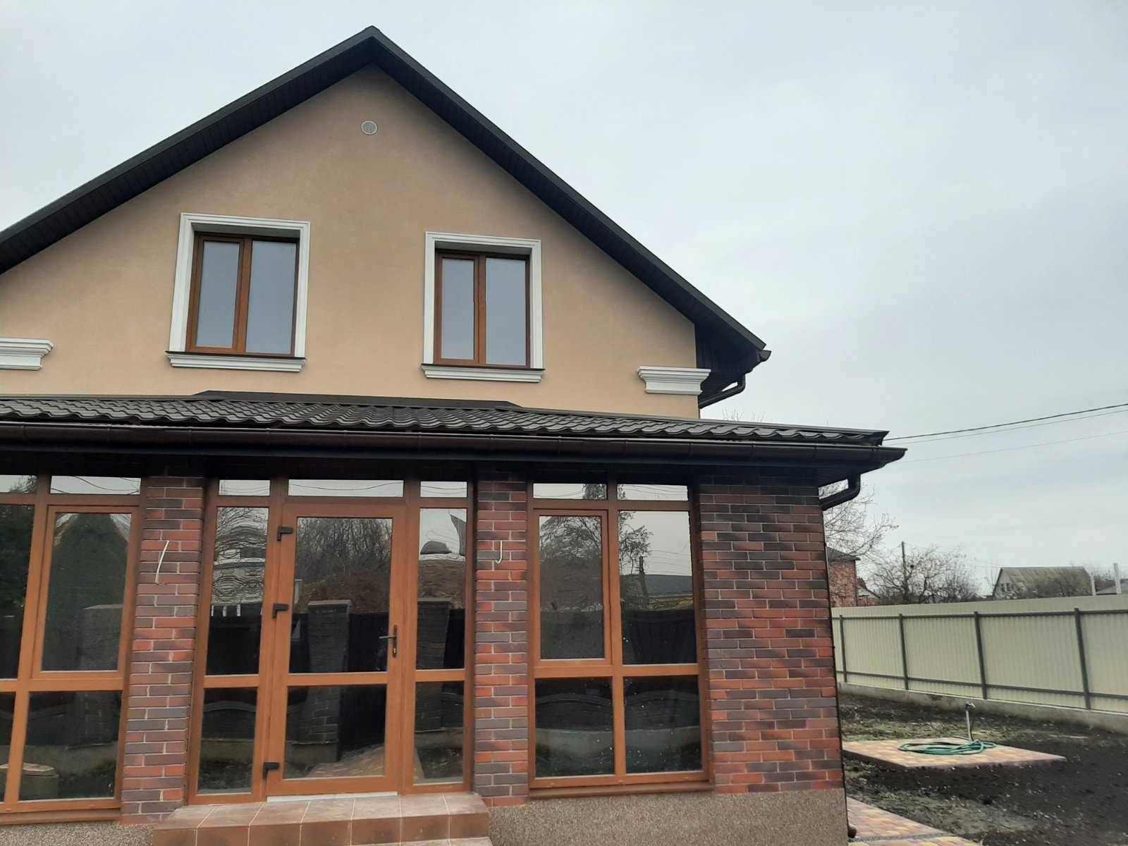 Продаж Будинку з ремонтом 130 кв.м на 7 сот. в Борисполі Центр +1 км