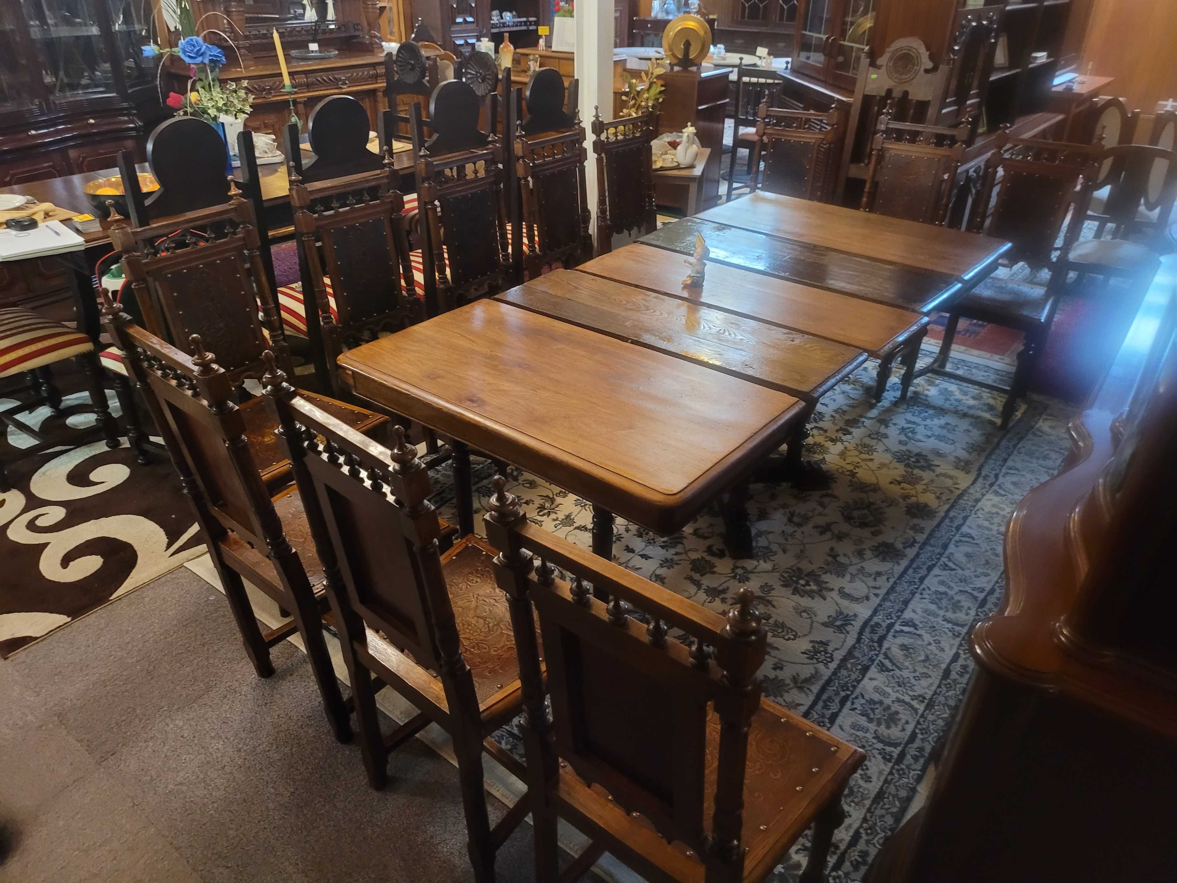 Mesa muito antiga em madeira maciça - extensível - Só a m