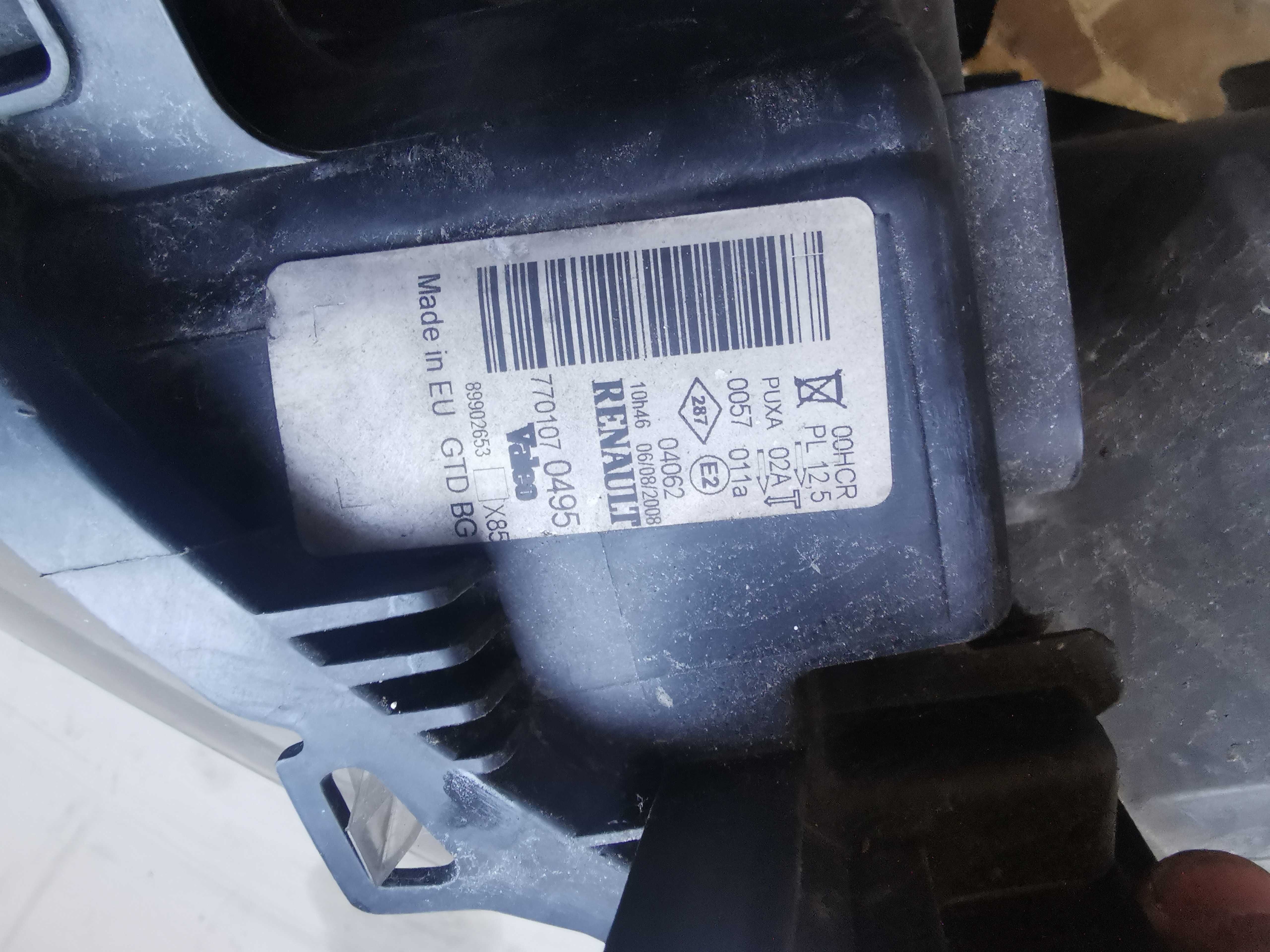 renault clio III 05-09 lampa lewa przód przednia europa