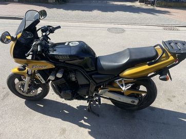 Sprzedam motocykl Yamaha 600