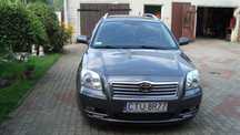 Toyota Avensis  2 L diesel 2005r