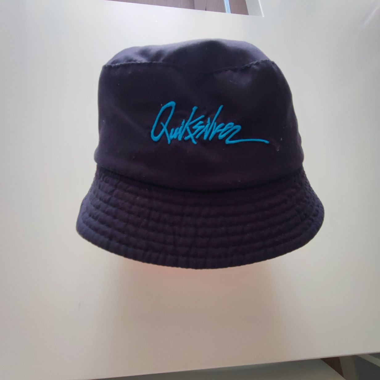 Chapéu reversível Quiksilver - criança (portes incluidos)