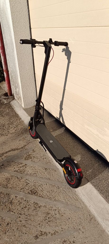 Trotineta Eletrica Urbanglide 100 Plus praticamente nova