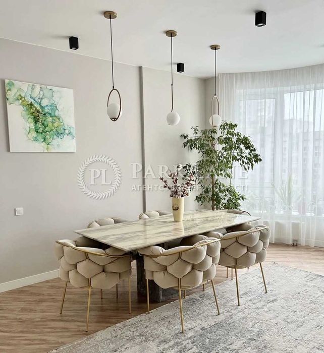 Продаж просторої 3х кімнатної квартири на Печерську ЖК Престиж Хол