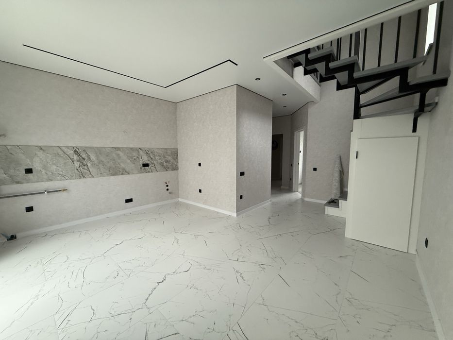 Продам дуплекс з ремонтом ТОП ЦІНА