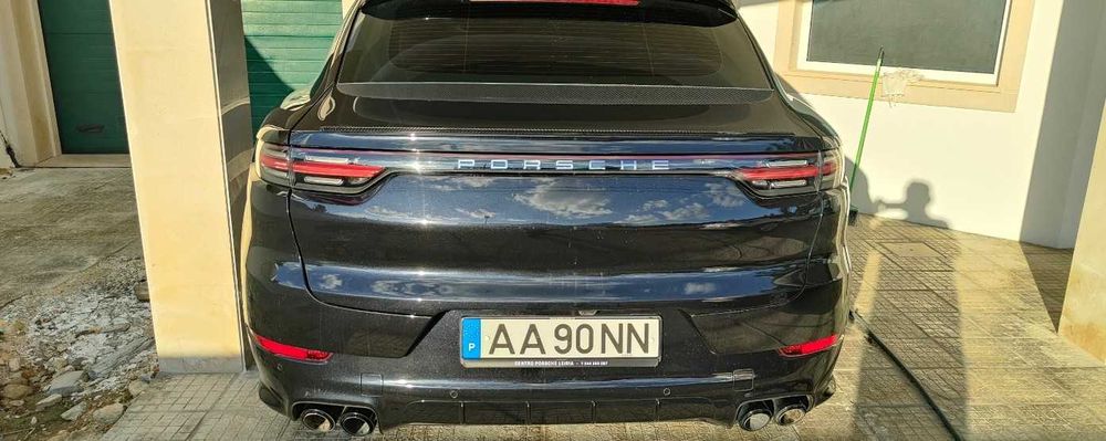 Porsche Cayenne Híbrido Plug in com Garantia Porsche e Jantes 22