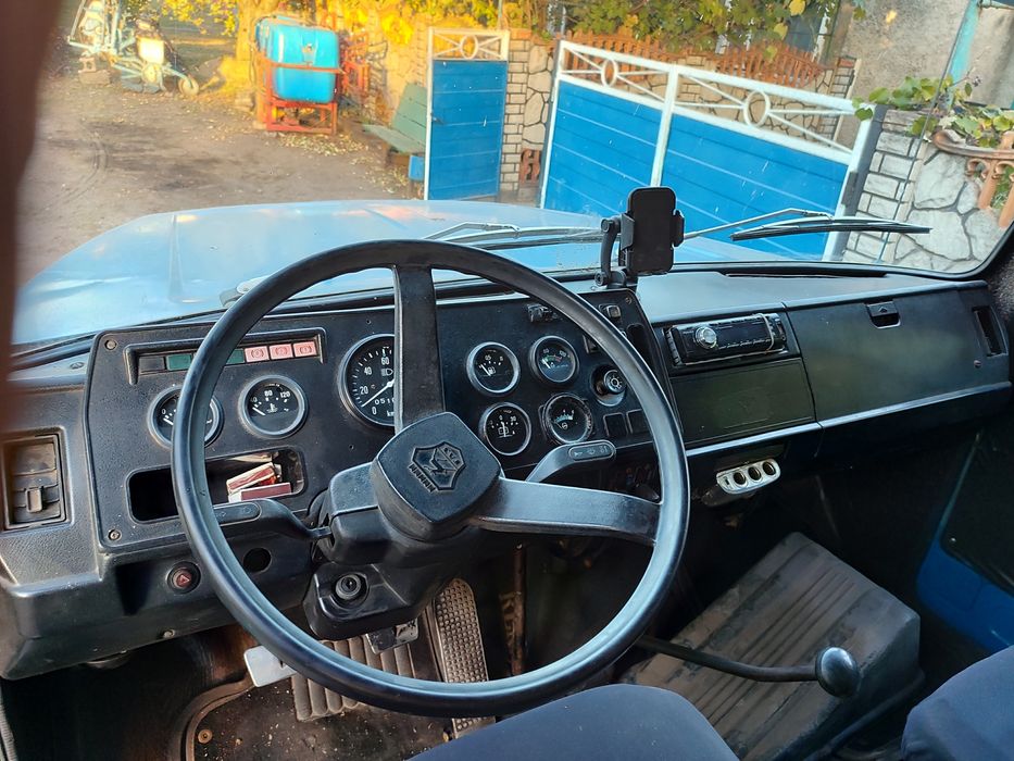 Продам ГАЗ 3307 бензин