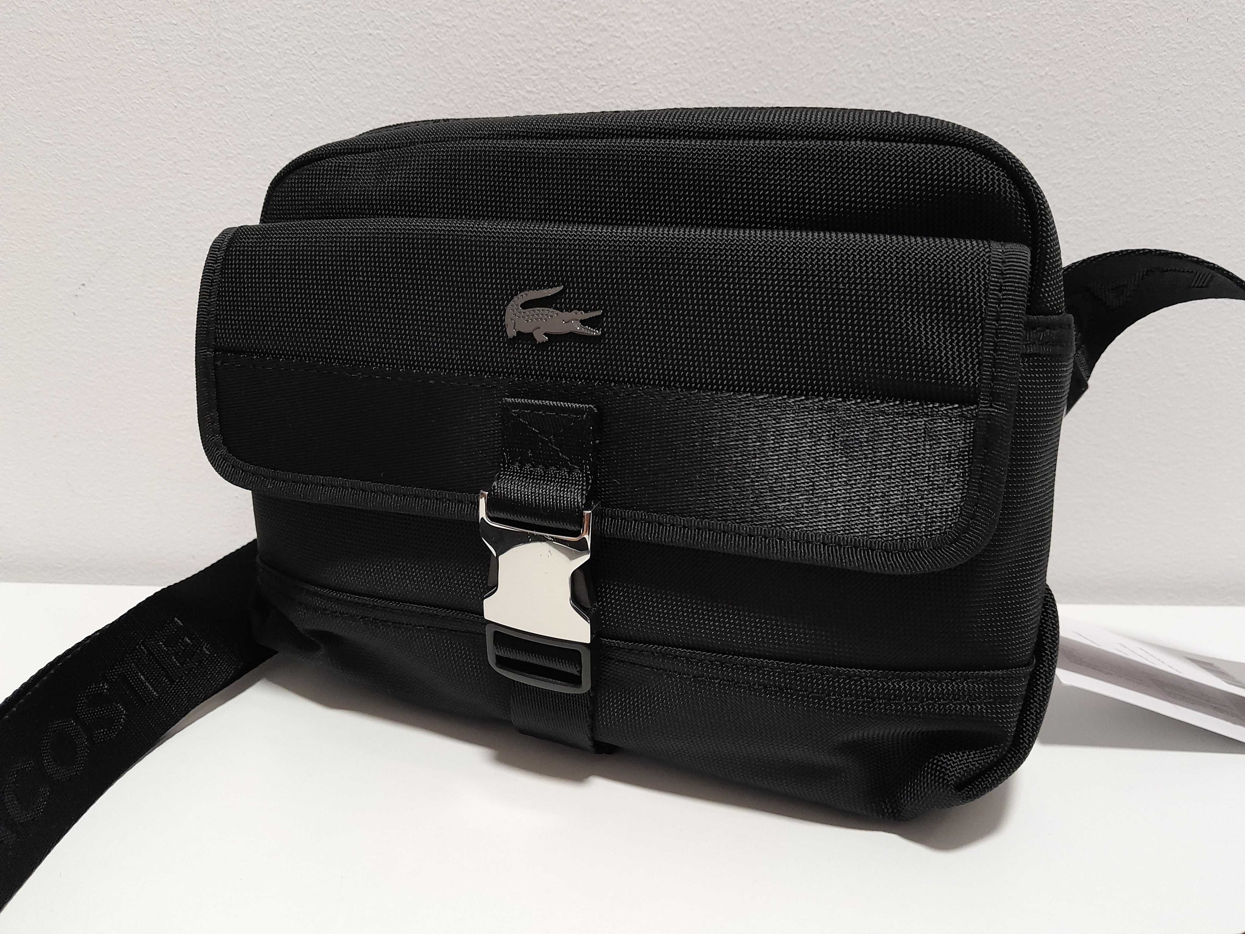 Męska czarna torba na ramię Lacoste