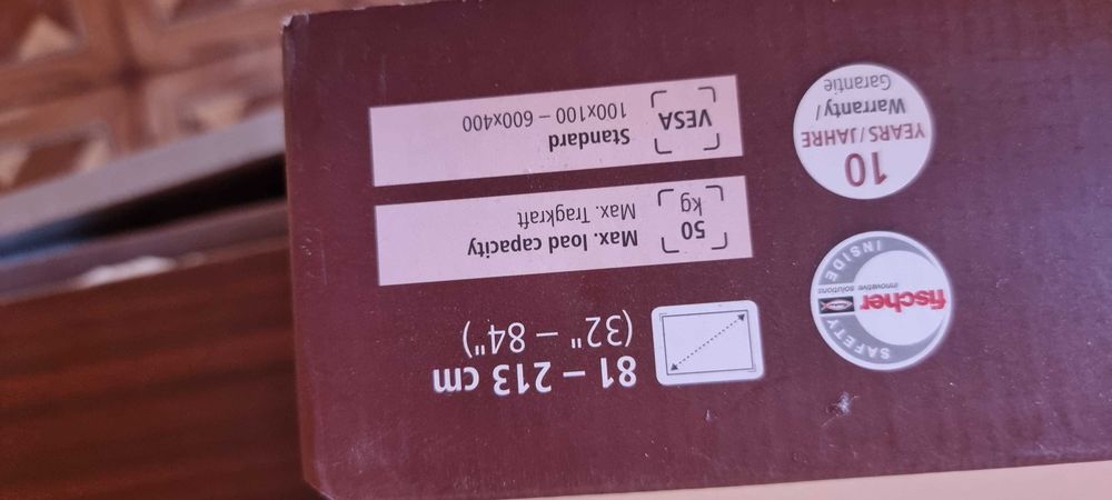 Продам  німецьке, якісне кріплення на стіну для великих телевізорів.