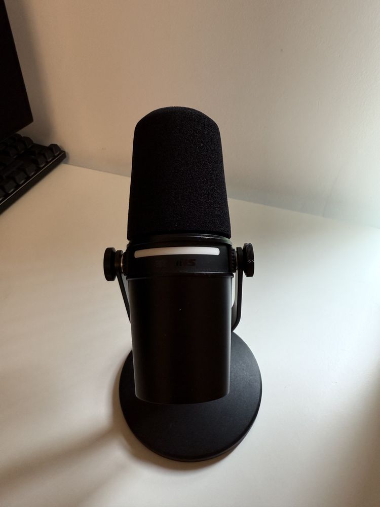 Mikrofon Shure MV7 +K-BNDL XLR/USB-C ze statywem