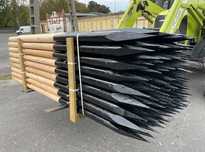 Słupki Paliki drewniane impregnowane i smołowane fi9cm dł250cm mocne