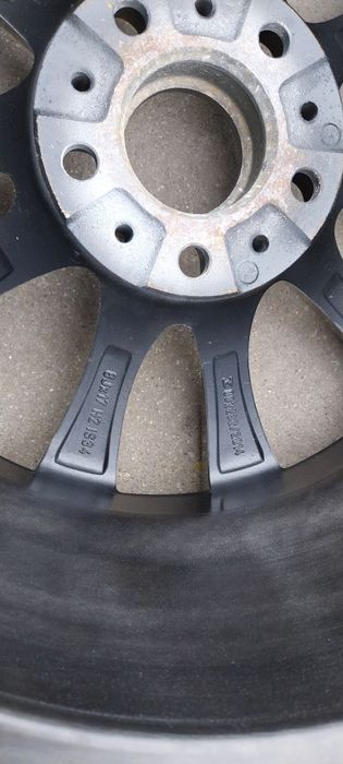 Felgi z oponami BMW