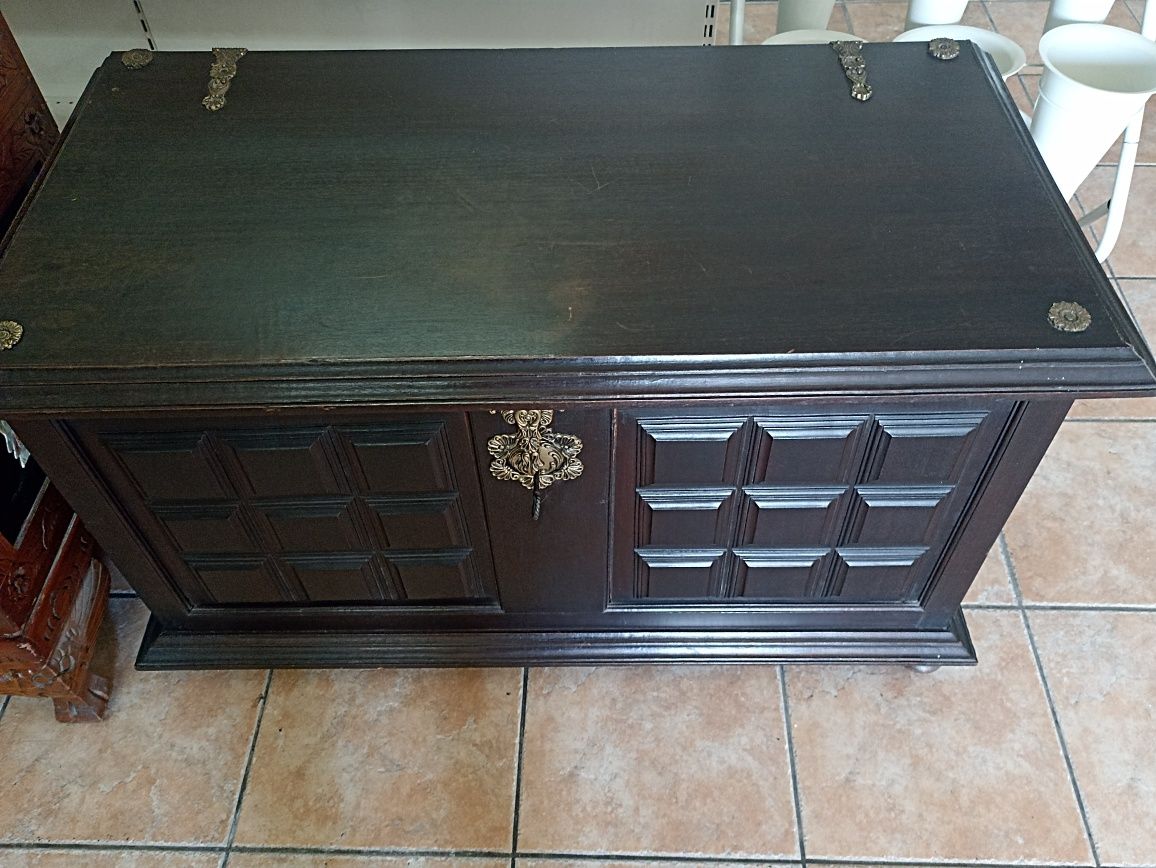 Vendo Mala de Madeira