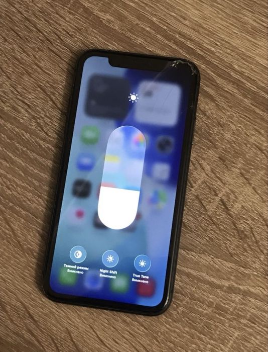 iPhone 11 64gb ,Black neverlock. Операційна система