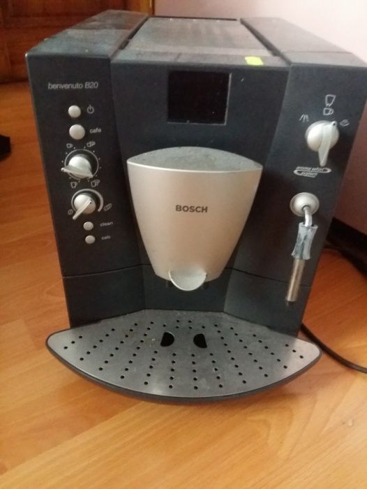 Кофе машина (кофеварка) Bosch Benvenuto B60