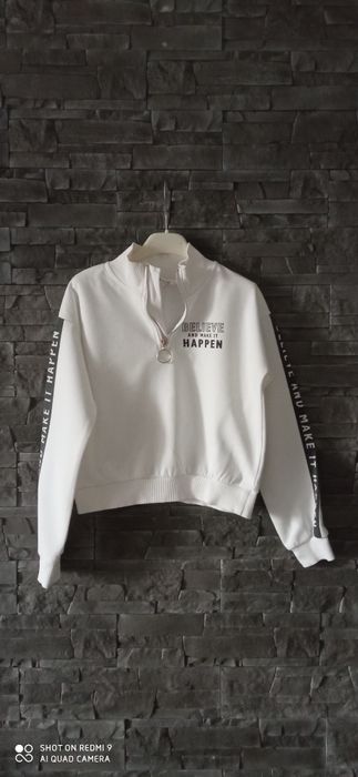 Biała sportowa bluza dziewczęca H&m r. 128/134