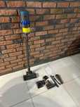 Dyson V15s Detect Fluffy – stan idealny