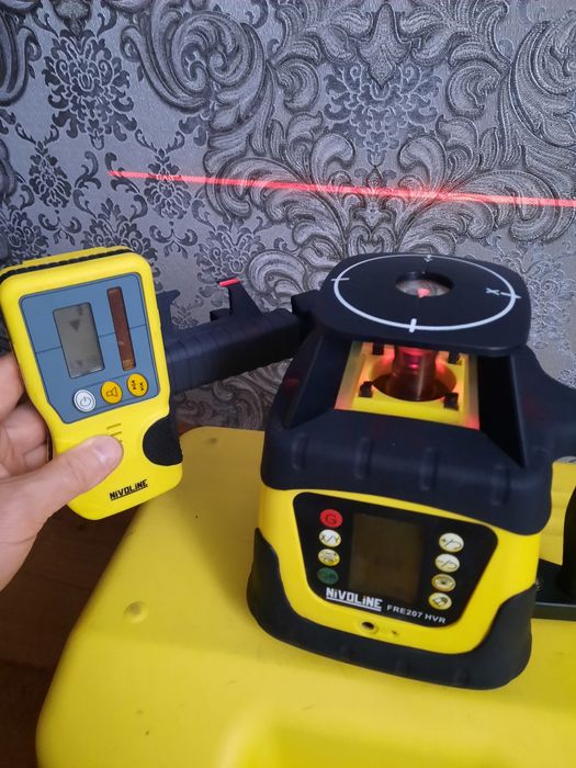Нівелір лазерний ротаційний NIVOLINE FRE207 HVR