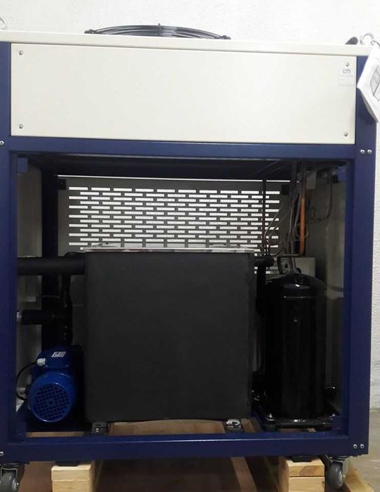 Новые промышленные Чиллеры Huare 15 кВт по холоду