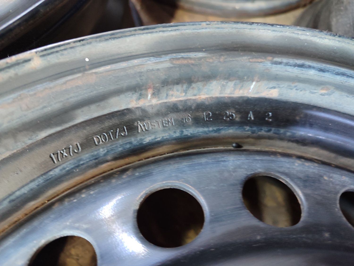 Диски Nissan 5/114.3 R17 оригінал