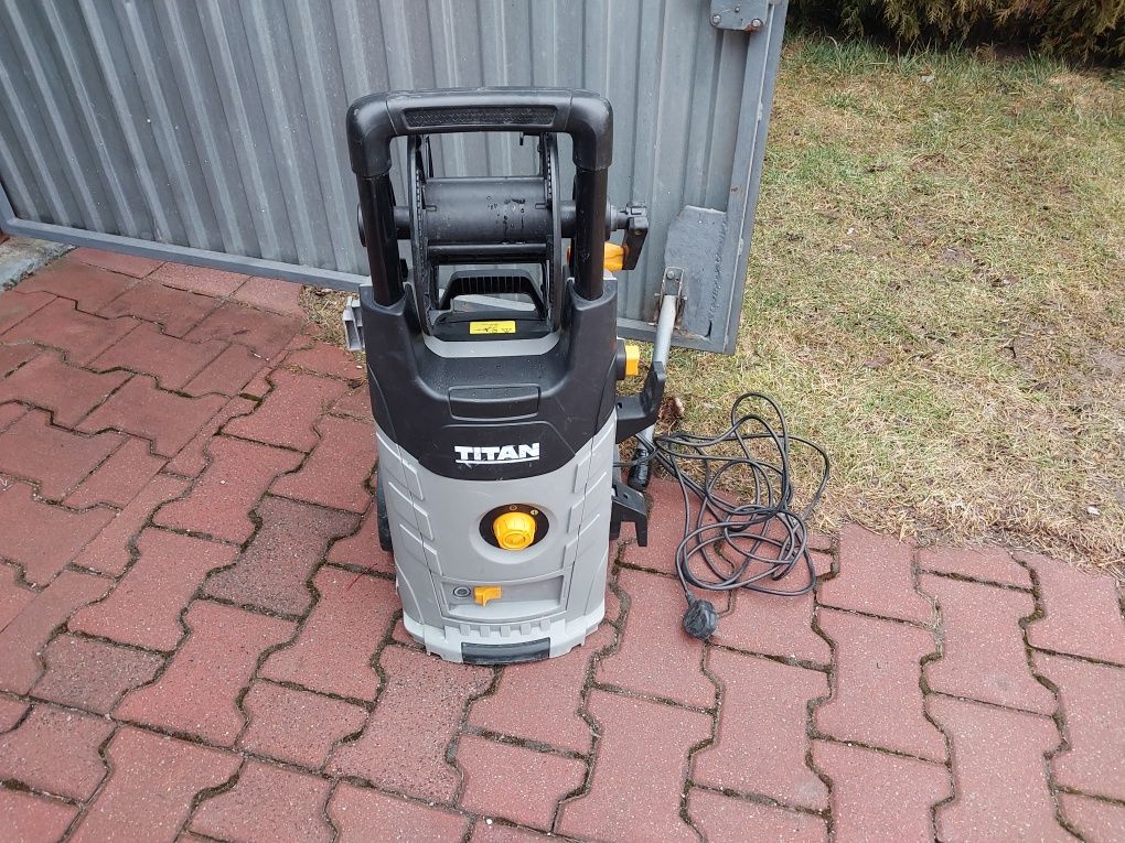 myjka 2,2kW TITAN 150bar 500L/h 2023r uszkodzona