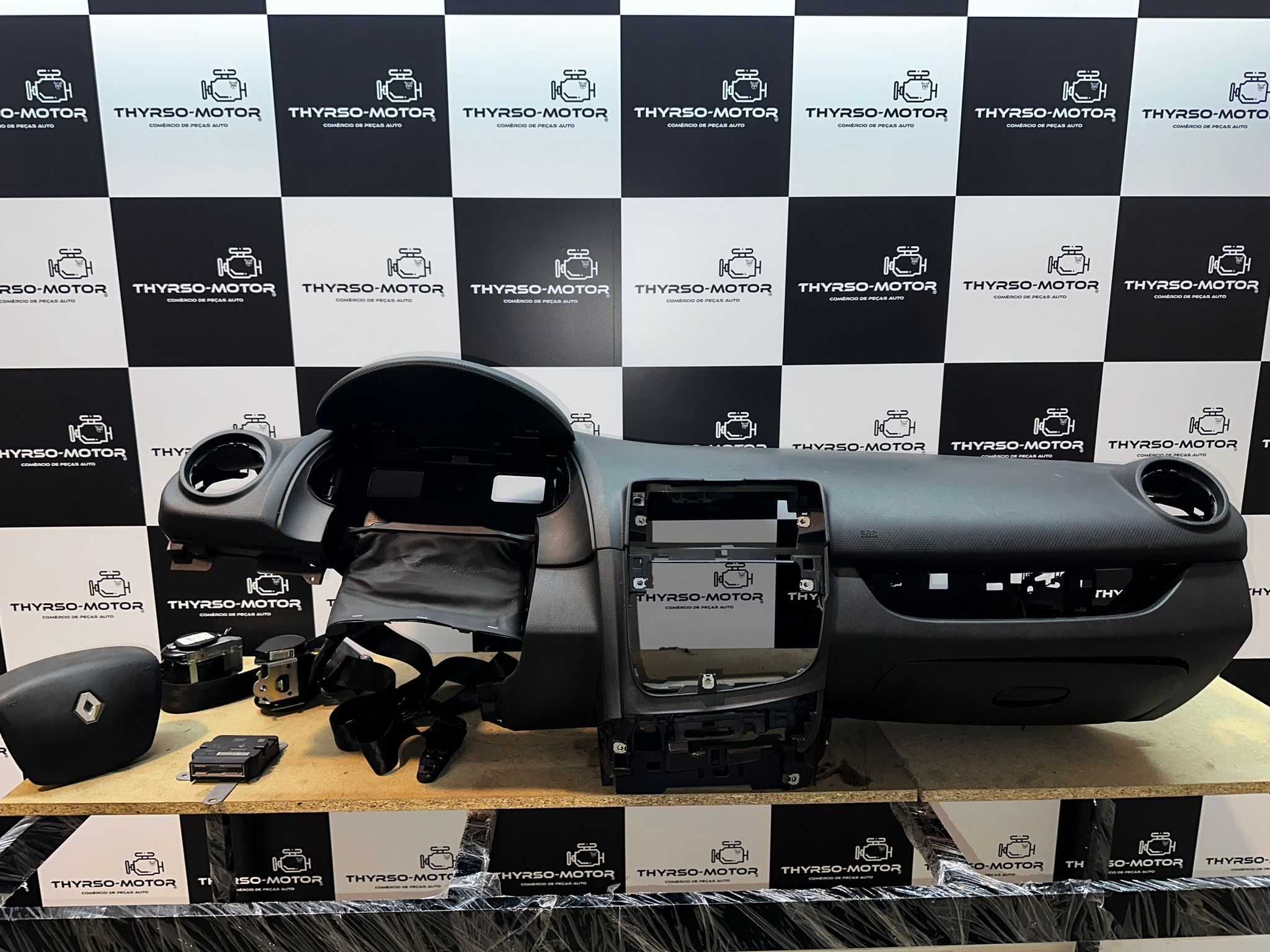 Tablier C/Kit de Airbags Renault Clio IV 2018